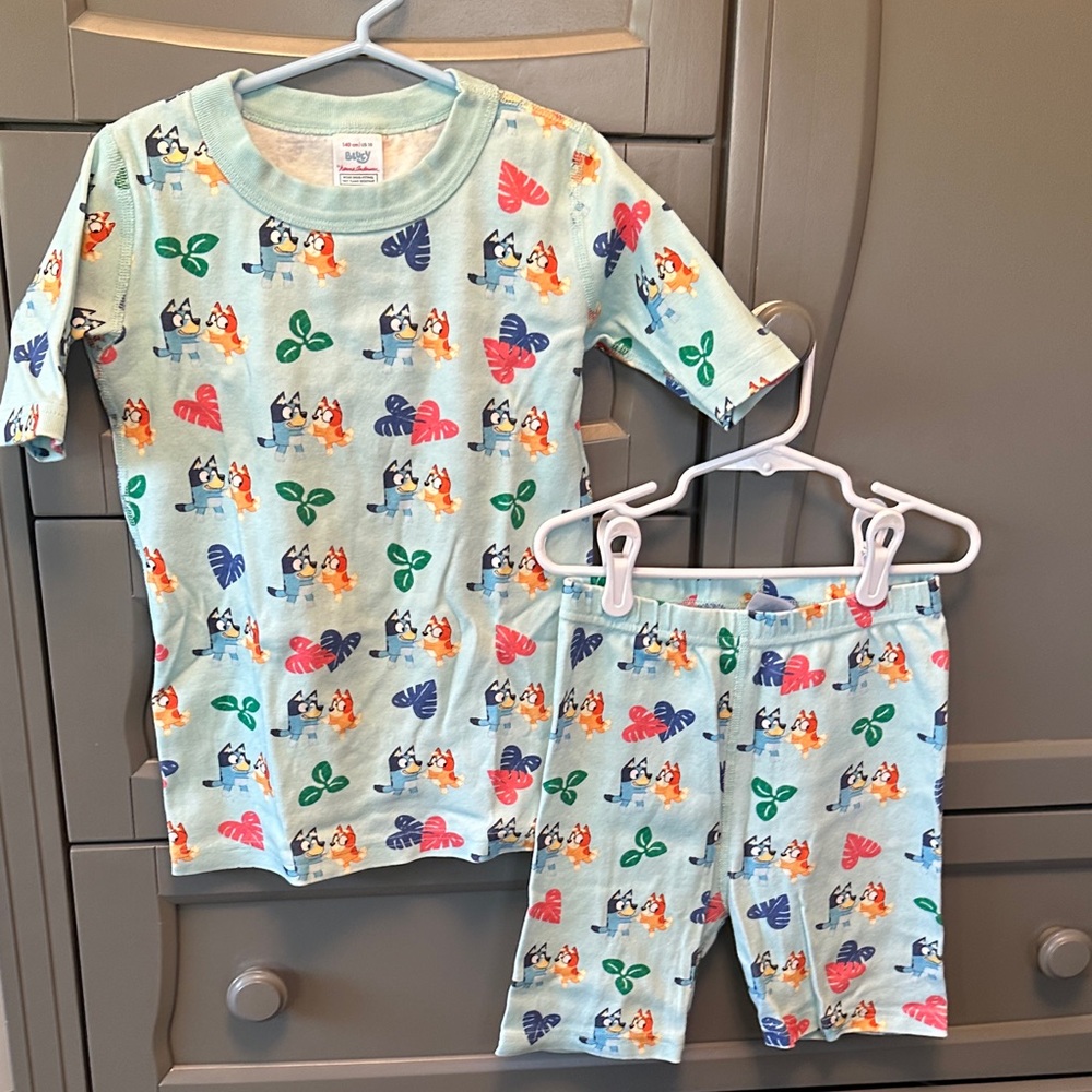 Hanna Andersson Kids Pajama Set - Light Blue with Bingo and Bluey Print